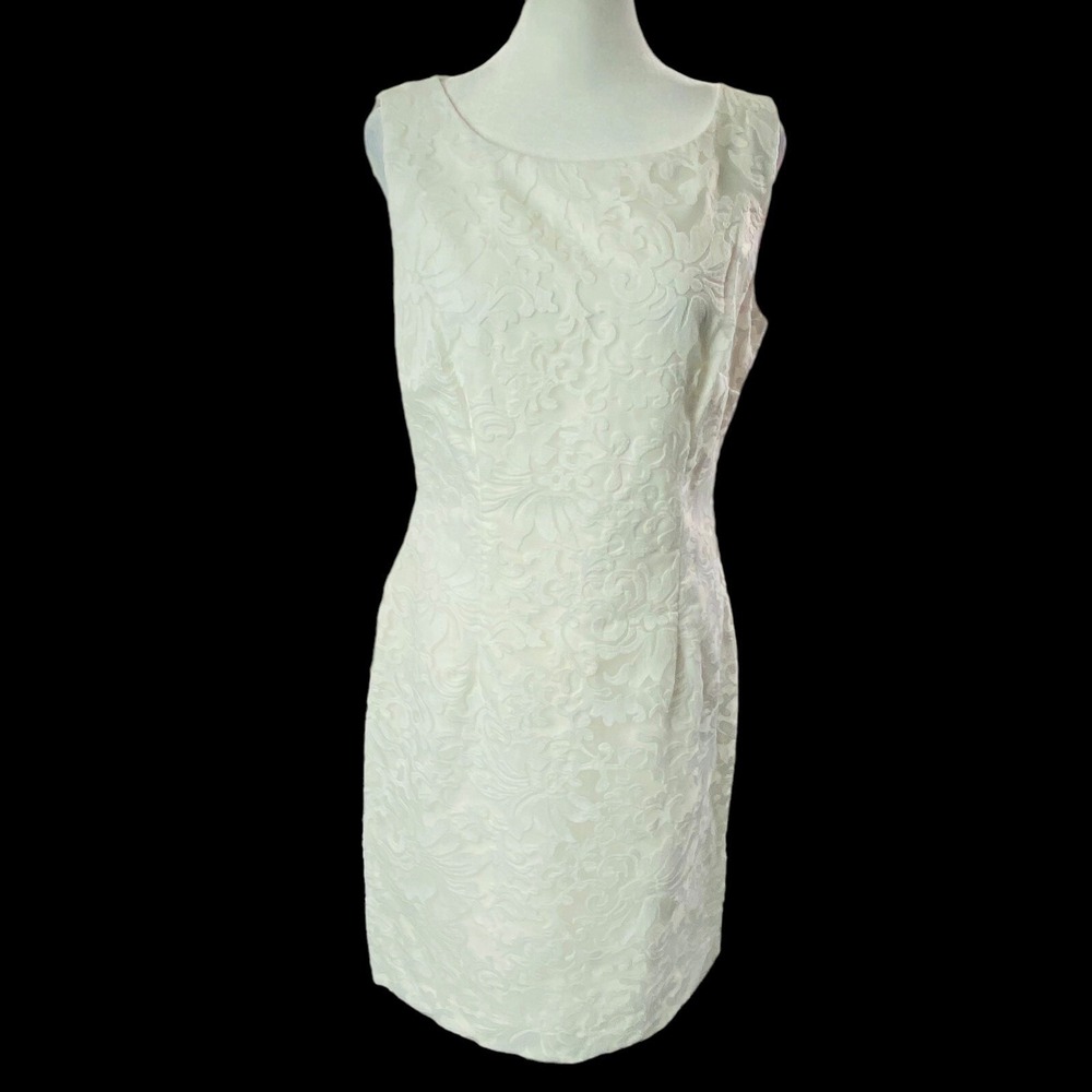 CHETTA B Women Lace Sleeveless Knee Length Dress Sz 6 White Summer Party 81-2